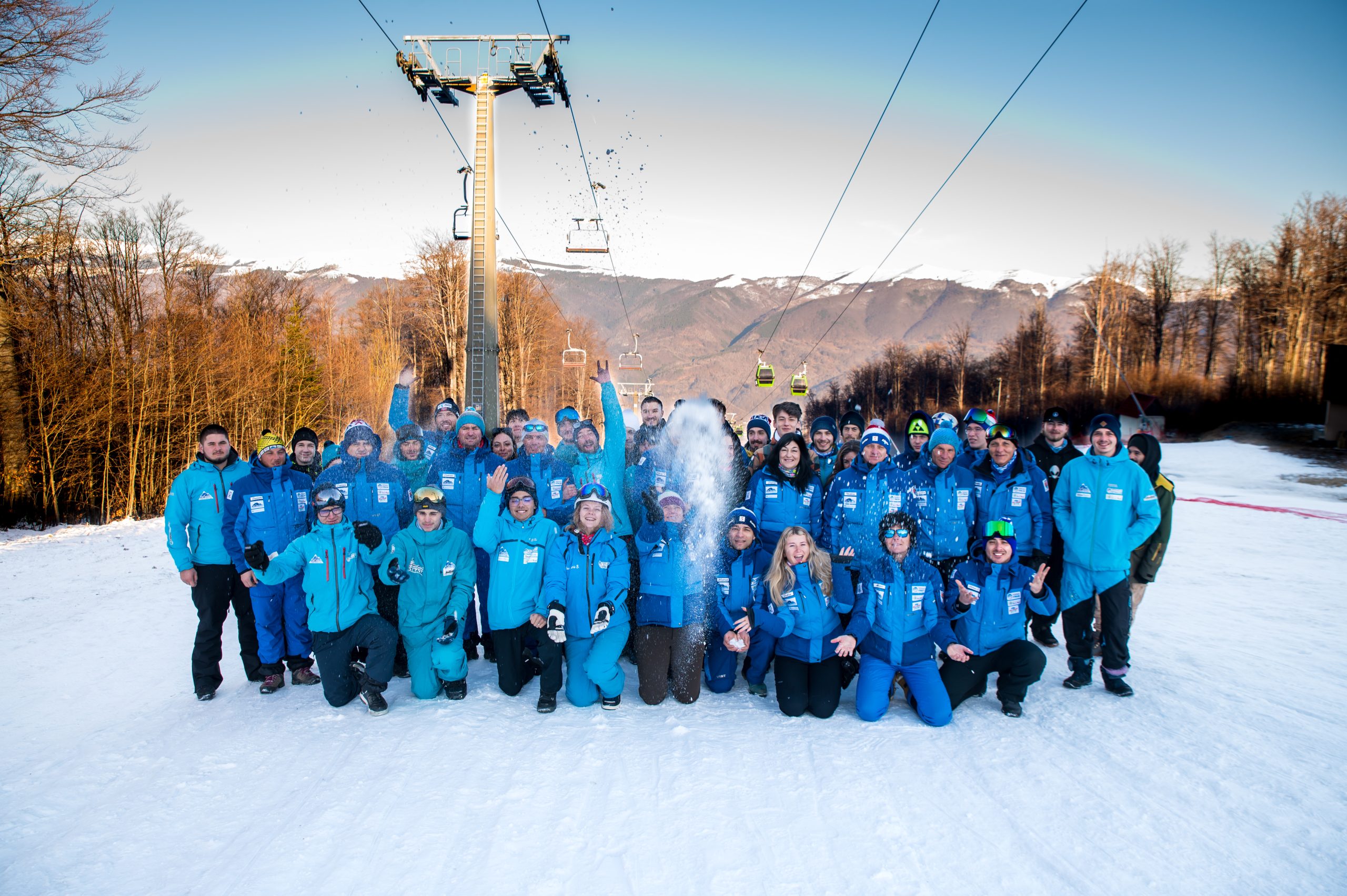 Scoala de Schi si Snowboard Straja